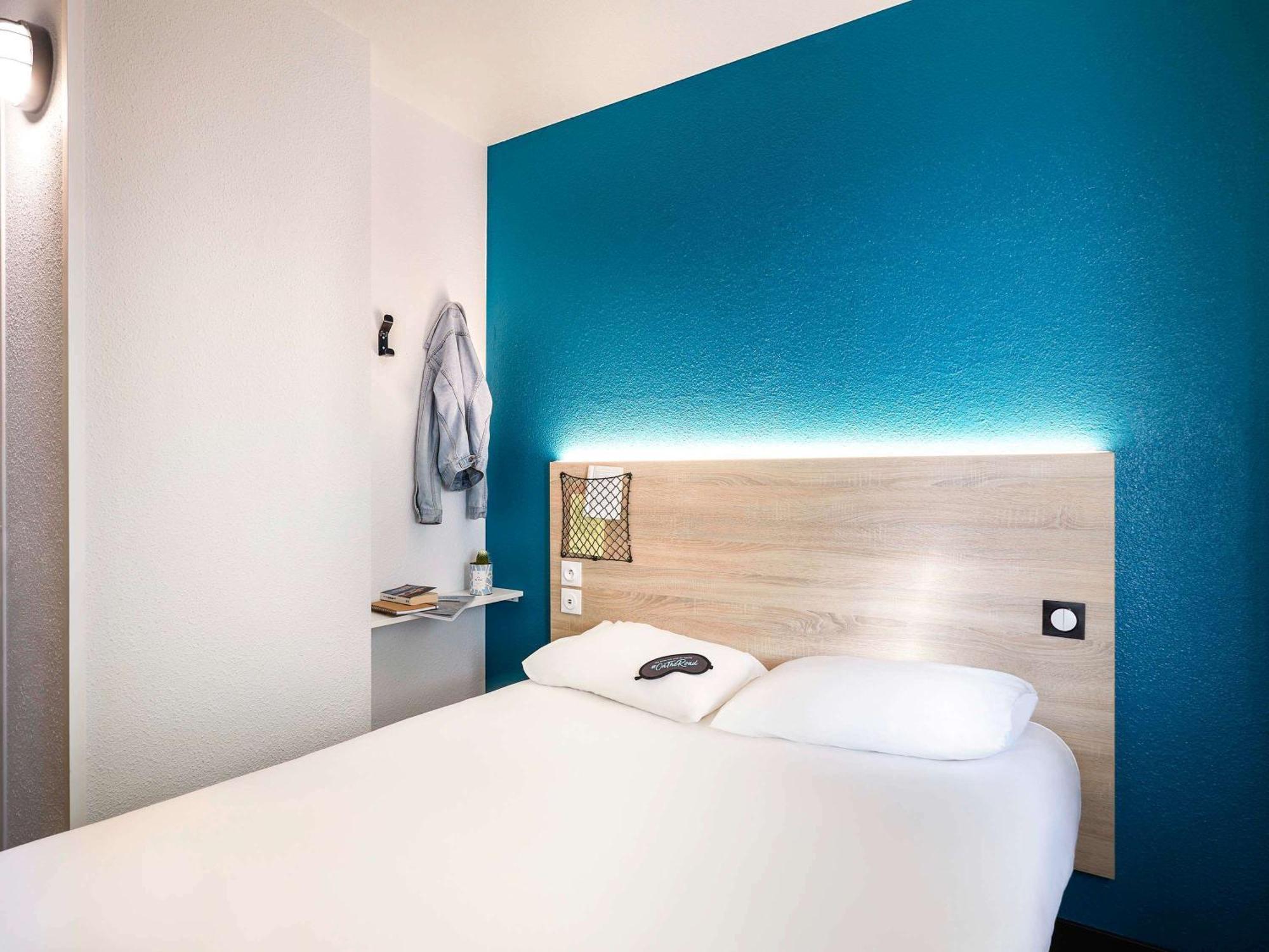 Hotelf1 Angouleme Champniers  Экстерьер фото